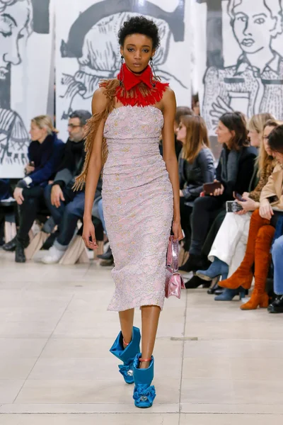 Look 33